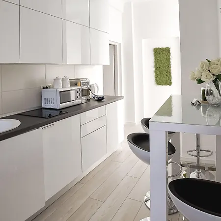 Metropole Old Town Apartament *