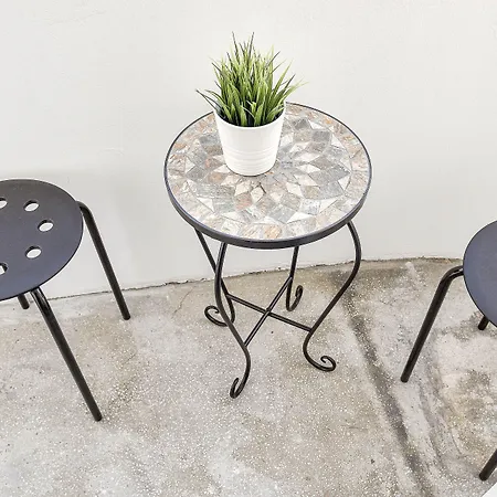 Metropole Old Town Апартаменти Бухарест