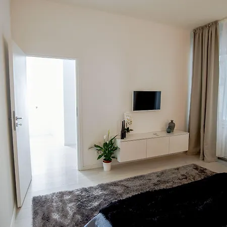 Metropole Old Town Apartment *