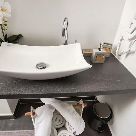 Metropole Old Town *