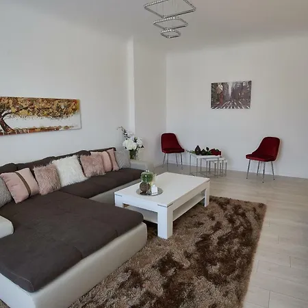 Apartamento Metropole Old Town *