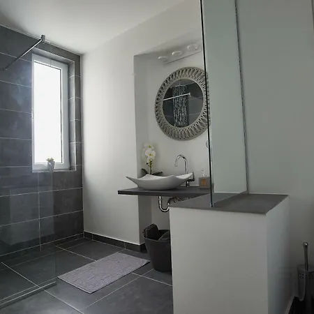 Metropole Old Town Apartment