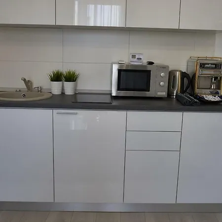 Апартаменты Metropole Old Town Бухарест