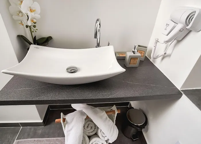 Metropole Old Town *