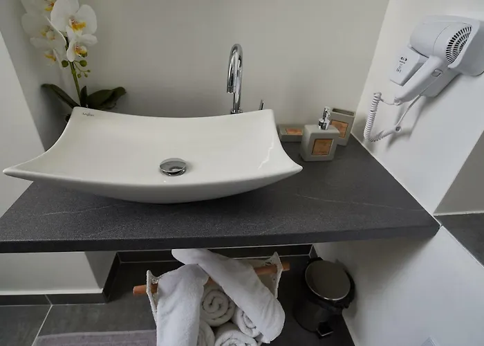 Metropole Old Town 아파트 *