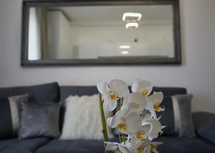 Metropole Old Town Apartamento *