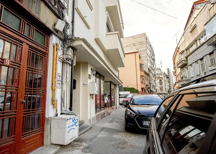 Metropole Old Town דירה